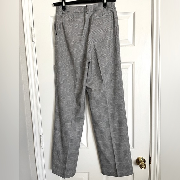 Calvin Klein NWOT Plaid Pleated Pants Size 6 - Picture 5 of 6